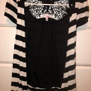 Black & White Top